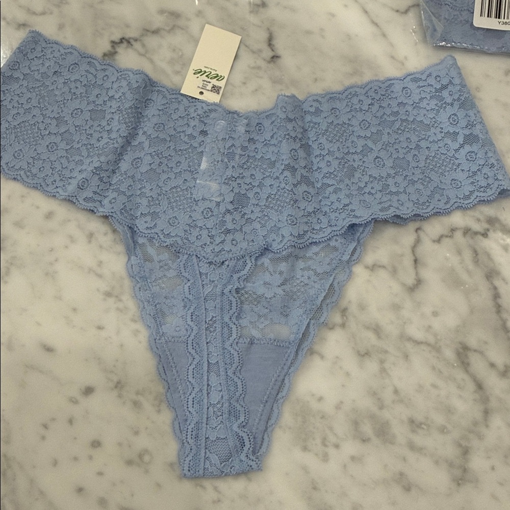 3 aerie Powder Blue Lace thongs - Picture 4 of 6